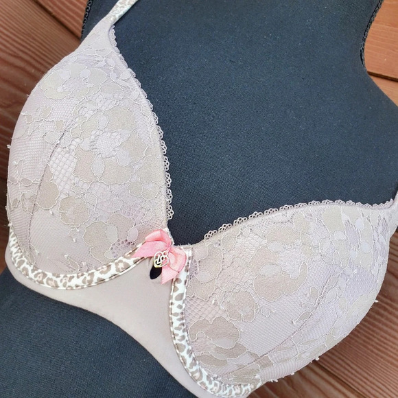 Victoria's Secret Body by Victoria Lined Demi Bra 32DDD - Picture 1 of 16